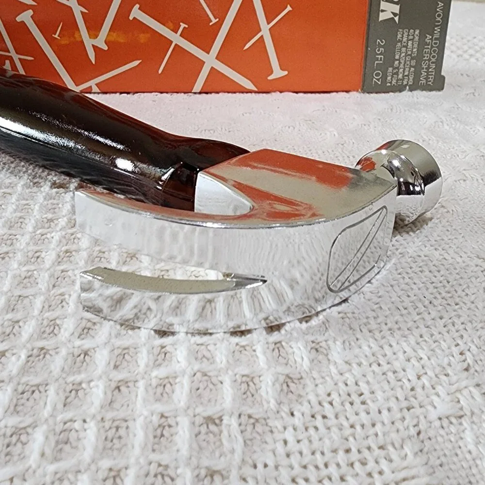 Vintage Avon ON THE MARK HAMMER Bottle Decanter Wild Country Original Box